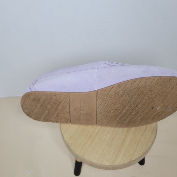 Lands End Womens Moccasin Slippers Lavender Suede Fuzzy Lined Size 9 - Picture 10 of 11